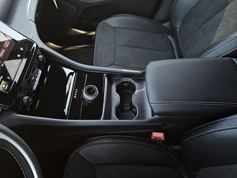 New 2025 Jeep Grand Cherokee Laredo image 24