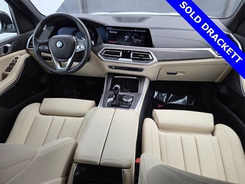 Certified 2022 BMW X5 sDrive40i w/ Premium Package image 16