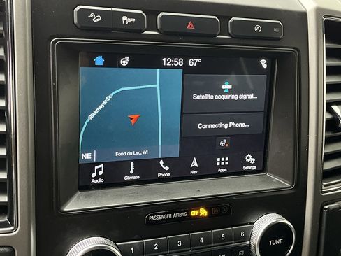 Used 2018 Ford Expedition Max XLT w/ Equipment Group 202A AWD/4WD image 21