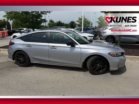 Used 2025 Honda Civic Sport image 4