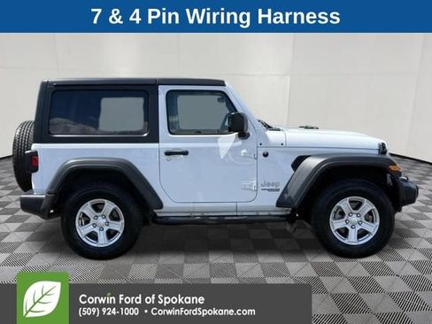 Used 2018 Jeep Wrangler Sport AWD/4WD image 9