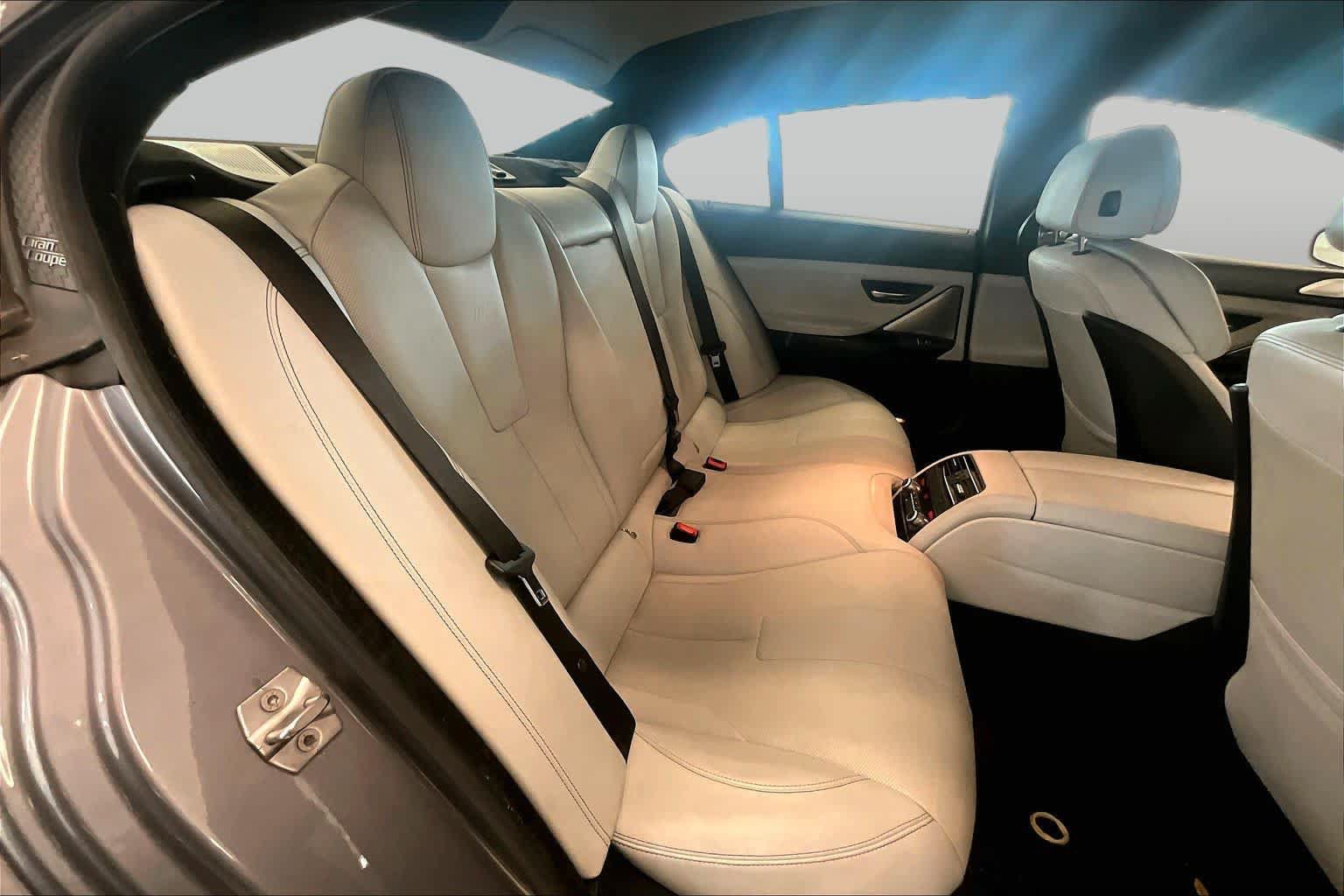 Used 2015 BMW M6 Gran Coupe RWD image 18