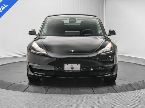 Used 2022 Tesla Model 3 image 2