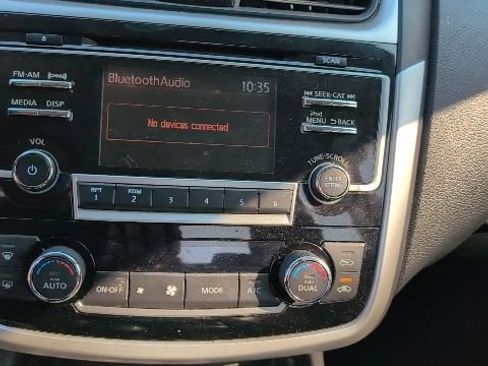 Used 2018 Nissan Altima 2.5 SL image 2