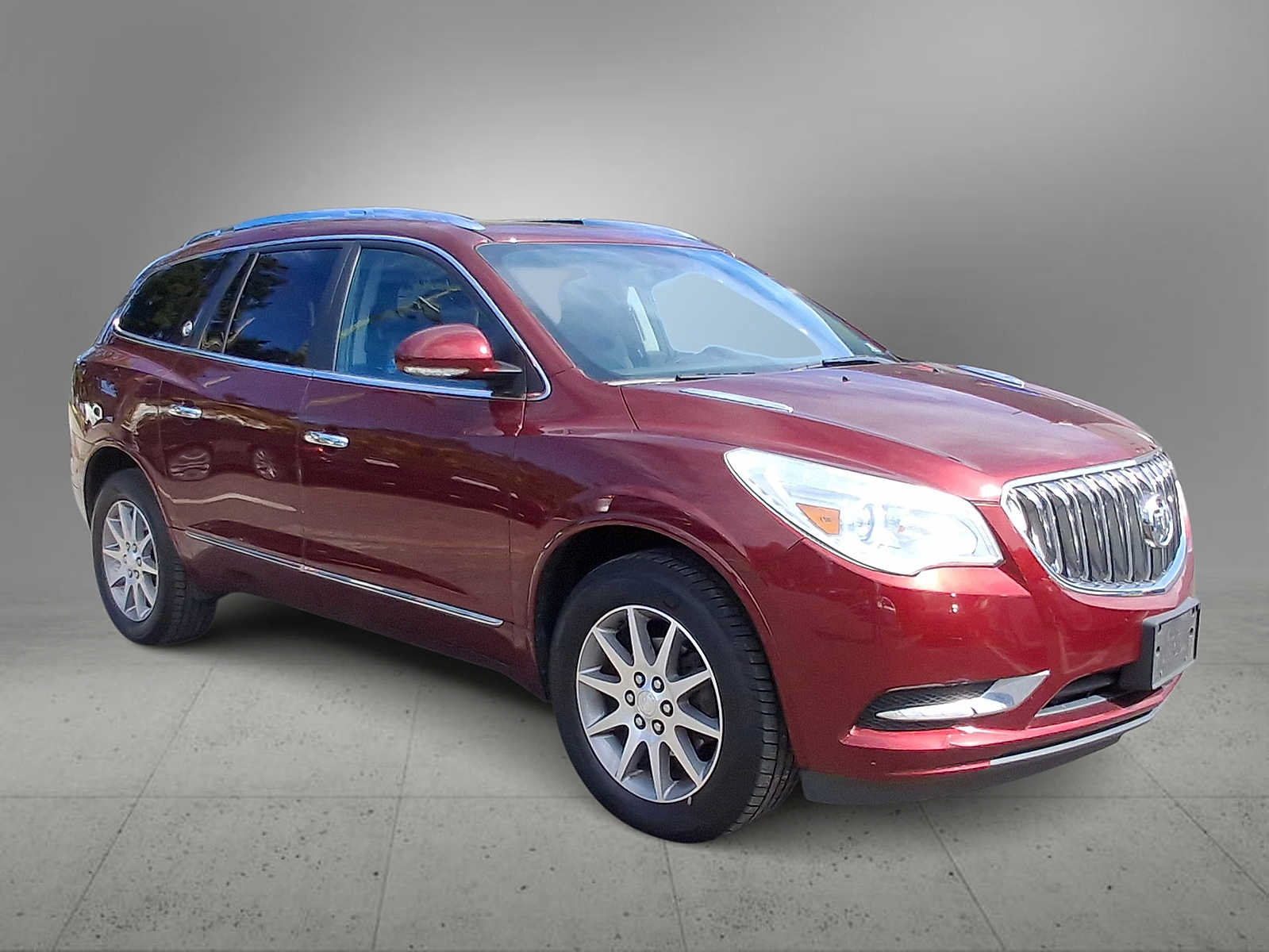 Used 2017 Buick Enclave Leather FWD image 2