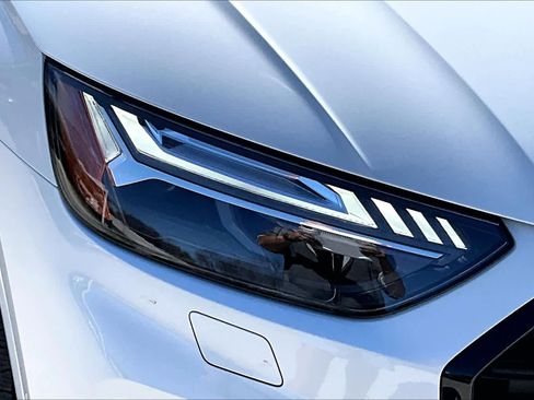 Used 2023 Audi Q5 e Prestige image 28