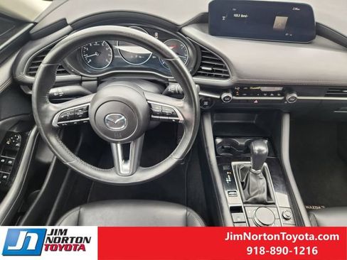 Used 2024 MAZDA MAZDA3 s FWD image 26