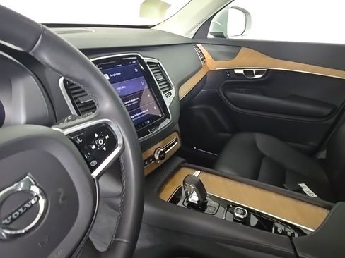 Certified 2023 Volvo XC90 B6 Plus w/ Protection Package Premier AWD/4WD image 20