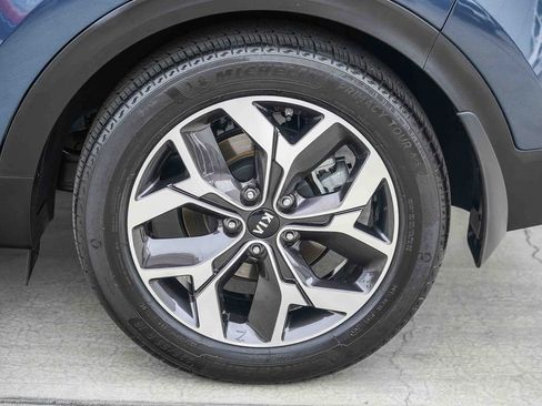Used 2022 Kia Sportage EX FWD image 13