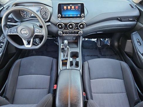 Used 2023 Nissan Sentra SV FWD image 17