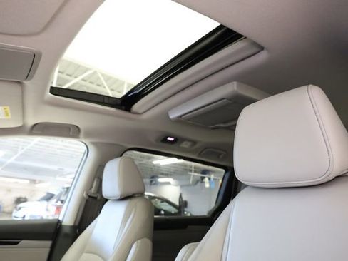 Used 2024 Honda Odyssey Touring image 24