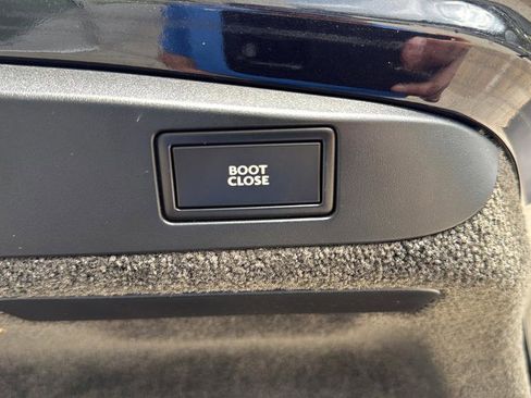 Certified 2018 Bentley Continental GT Supersports image 32