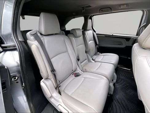 Used 2018 Honda Odyssey EX-L image 17