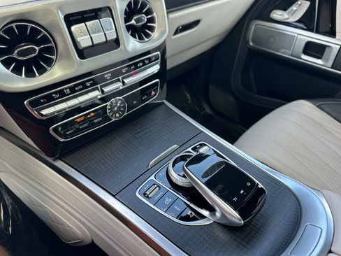 Certified 2022 Mercedes-Benz G 63 AMG 4MATIC image 28