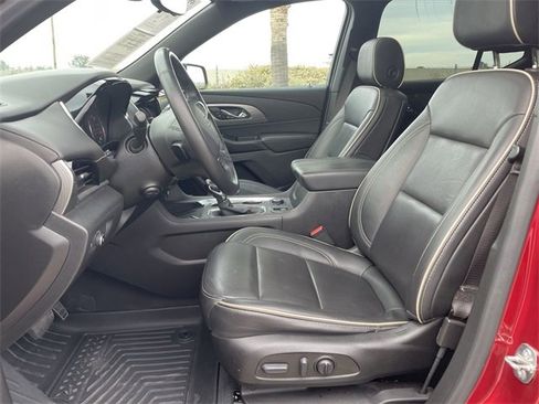 Used 2022 Chevrolet Traverse Premier w/ Redline Edition image 19