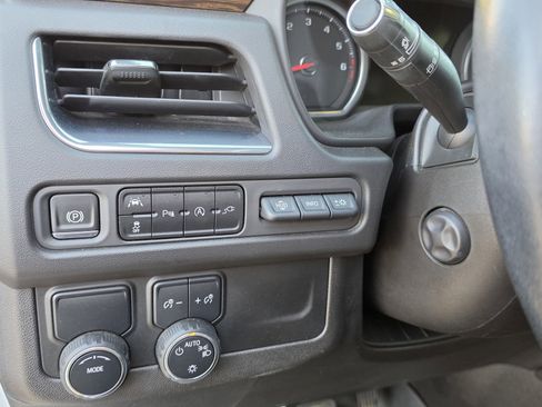 Used 2021 Chevrolet Tahoe Premier image 11