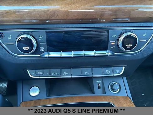 Used 2023 Audi Q5 2.0T Premium w/ Convenience Package image 26