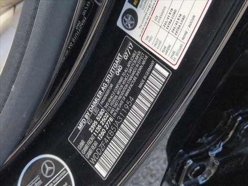 Used 2018 Mercedes-Benz E 300 4MATIC image 26