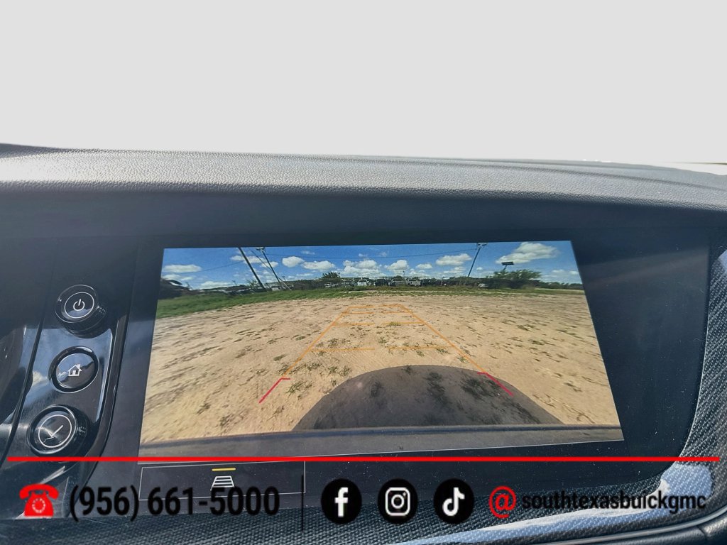 Used 2023 Buick Envision Essence AWD/4WD image 17