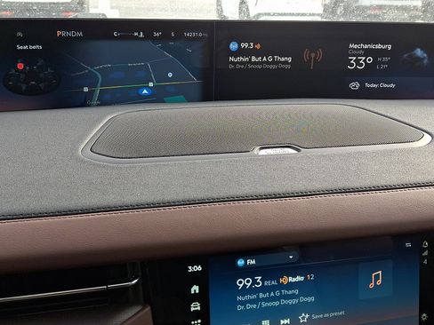 Used 2025 Lincoln Navigator Reserve image 20