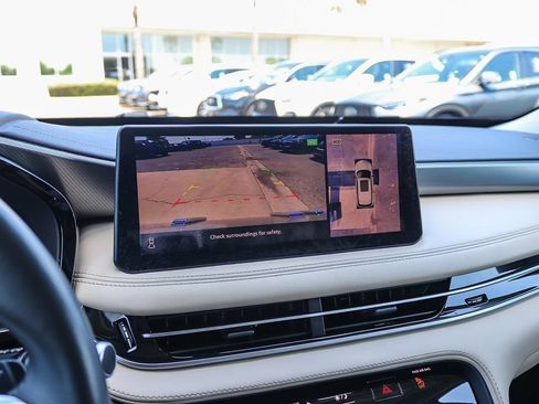 Certified 2023 INFINITI QX60 Luxe w/ Performance Audio Package FWD image 22