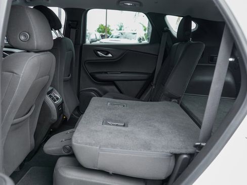 Used 2019 Chevrolet Blazer LT FWD image 37