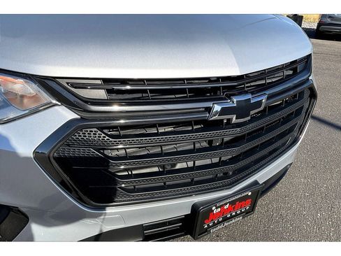 Used 2018 Chevrolet Traverse Premier w/ Redline Edition image 31