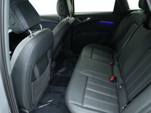 Used 2023 Audi Q4 e-tron Premium Plus w/ Premium Plus AWD/4WD image 26