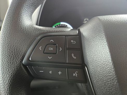 Used 2023 Toyota Sienna LE image 16