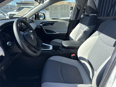 Used 2019 Toyota RAV4 XLE w/ All Weather Liner Package image 18