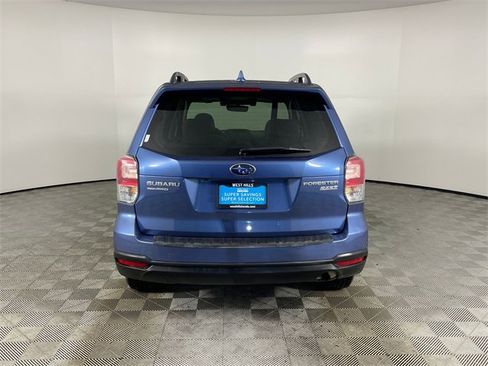 Used 2017 Subaru Forester 2.5i Premium image 23