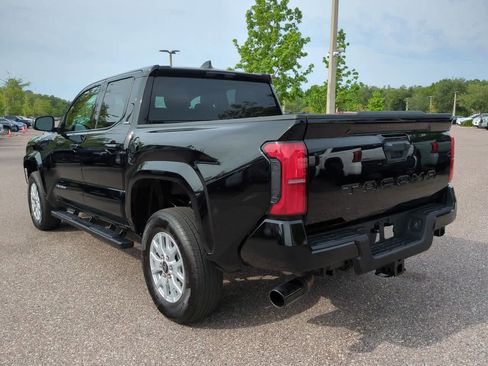 Certified 2025 Toyota Tacoma SR5 RWD image 4