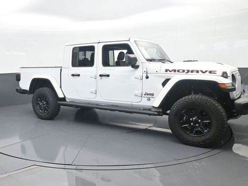 Used 2022 Jeep Gladiator Mojave w/ LED Lighting Group AWD/4WD image 8