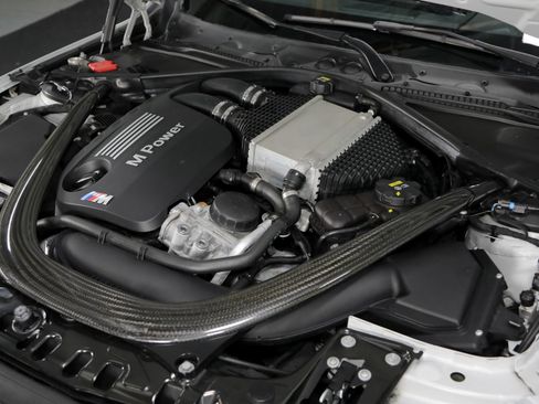 Used 2015 BMW M3 RWD image 70