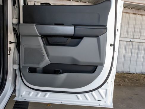 Used 2023 Ford F250 XL w/ STX Appearance Package image 46