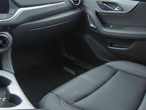 Used 2024 Chevrolet Blazer LT w/ LPO, Floor Liner Package FWD image 22