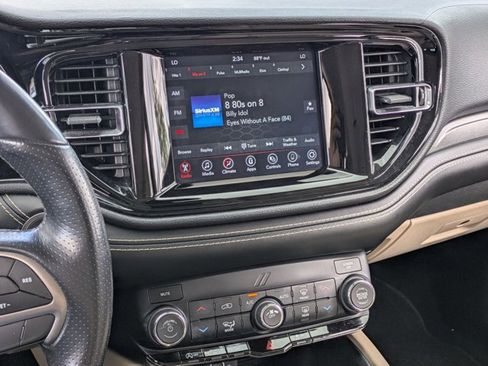 Used 2021 Dodge Durango SXT w/ Trailer Tow Group IV image 9