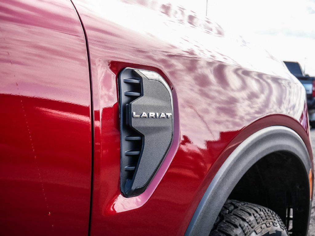 Used 2025 Ford Ranger Lariat w/ Trailer Tow Package RWD image 10