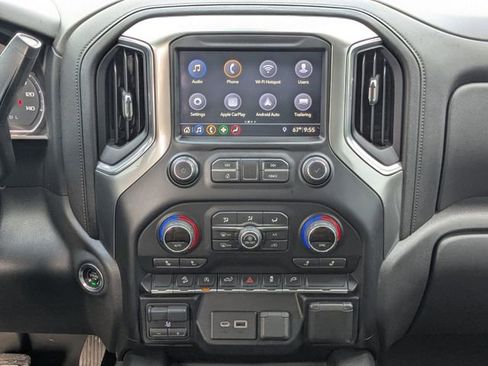 Used 2019 Chevrolet Silverado 1500 RST image 19