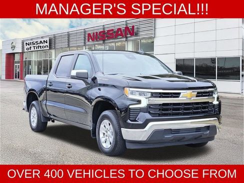 Used 2025 Chevrolet Silverado 1500 LT image 1