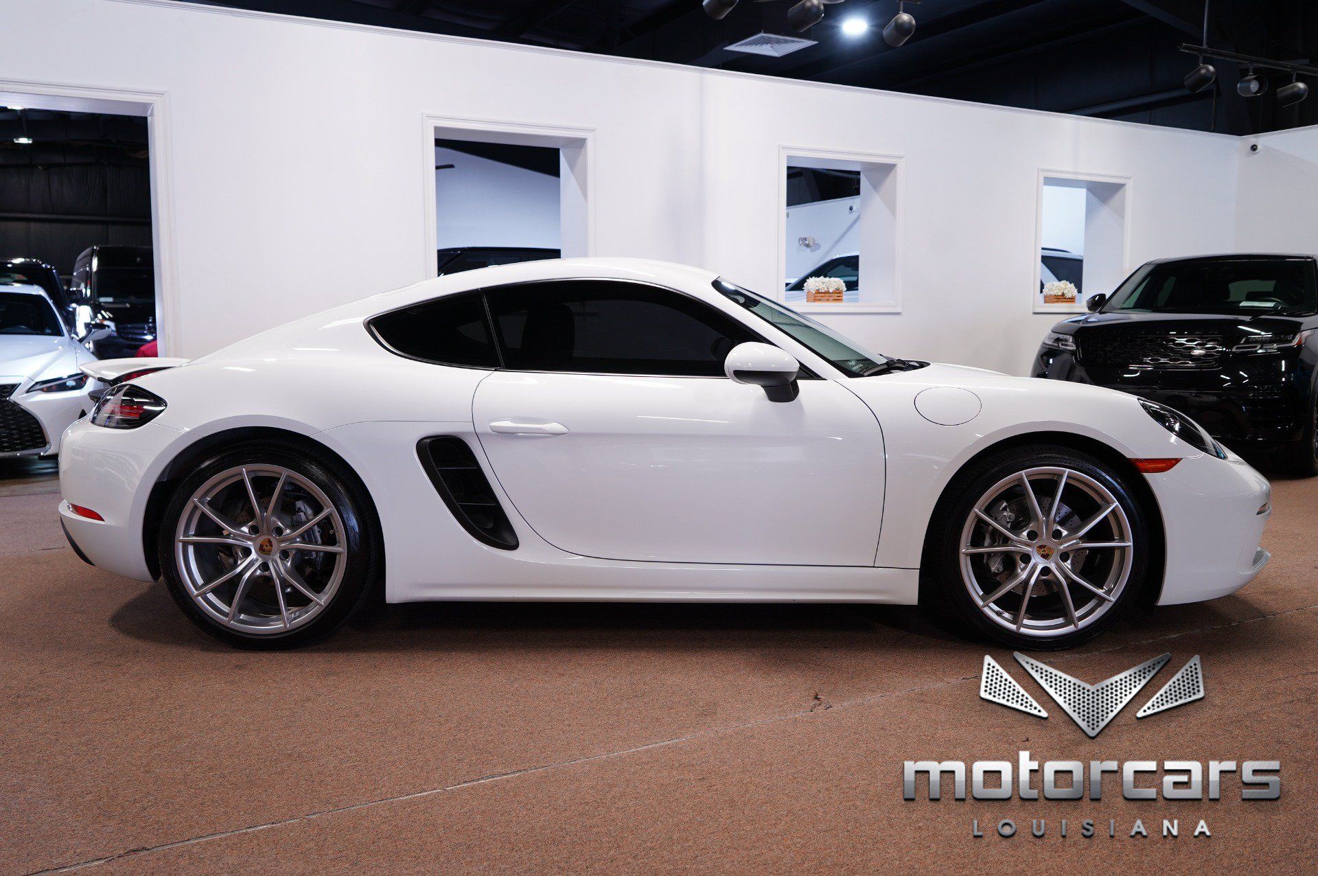 Used 2019 Porsche 718 Cayman RWD image 8