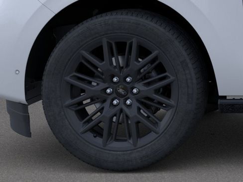 New 2026 Ford Expedition Platinum image 19