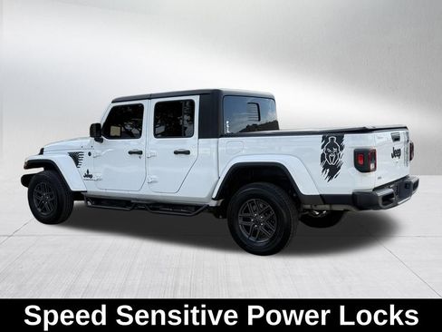 Certified 2024 Jeep Gladiator Sport image 9
