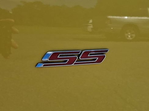 Used 2017 Chevrolet Camaro SS RWD image 30