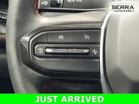 Certified 2024 Chevrolet Colorado Z71 w/ Z71 Convenience Package 2 image 25