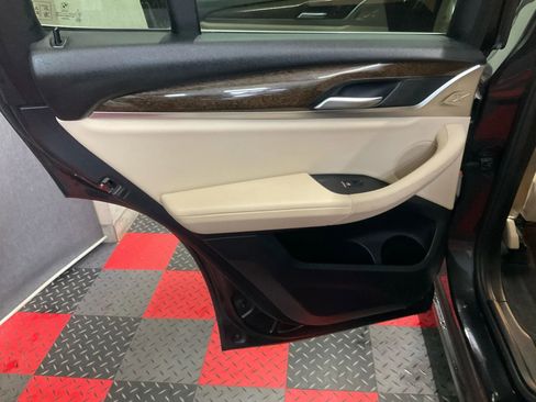 Used 2019 BMW X3 xDrive30i w/ Driving Assistance Package image 9