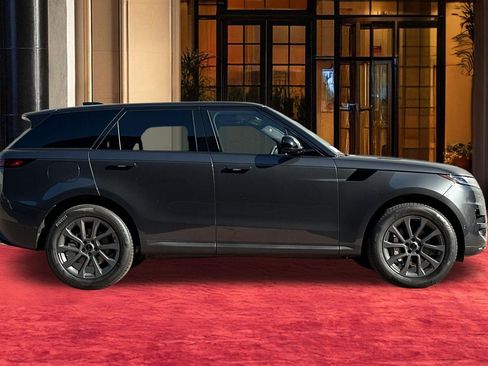 New 2026 Land Rover Range Rover Sport SE image 9