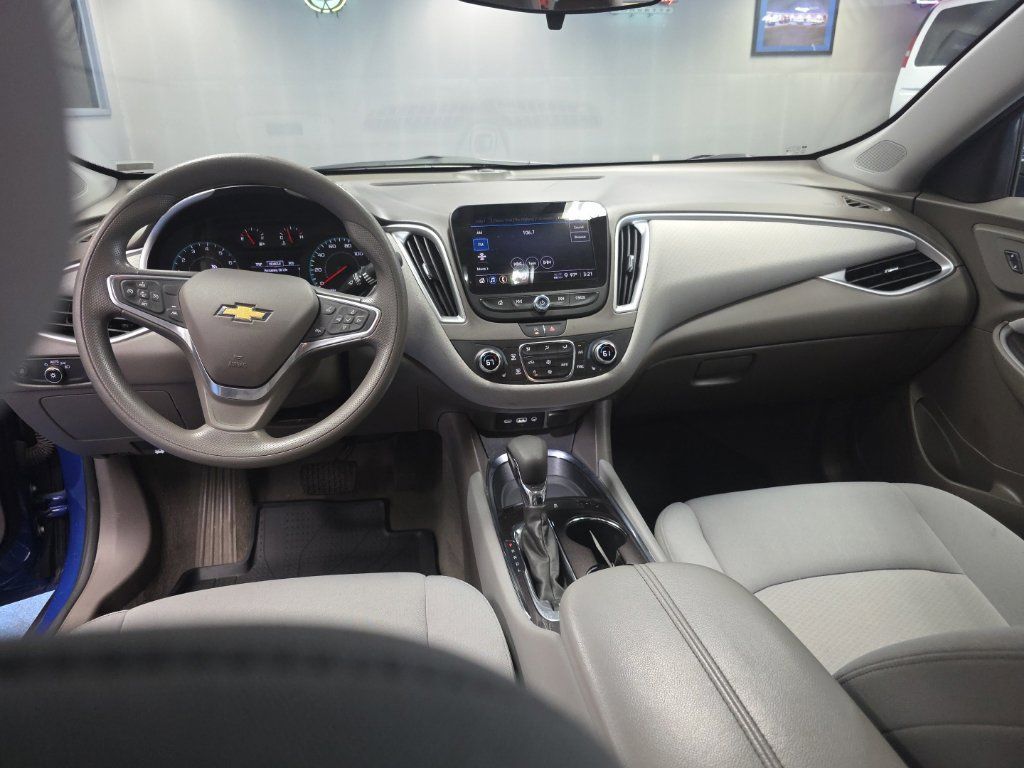 Certified 2023 Chevrolet Malibu LT FWD image 26