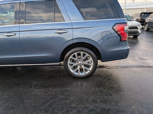 Used 2018 Ford Expedition Platinum image 7