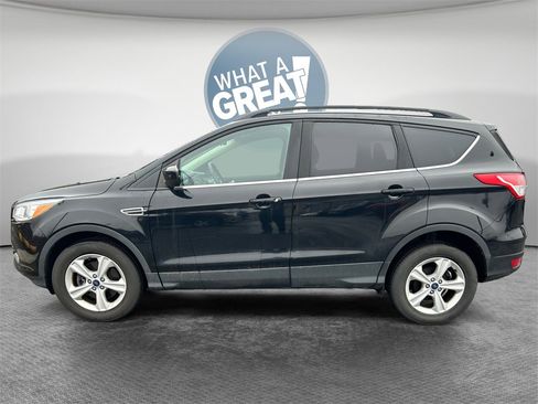 Used 2016 Ford Escape SE w/ Equipment Group 201A image 7